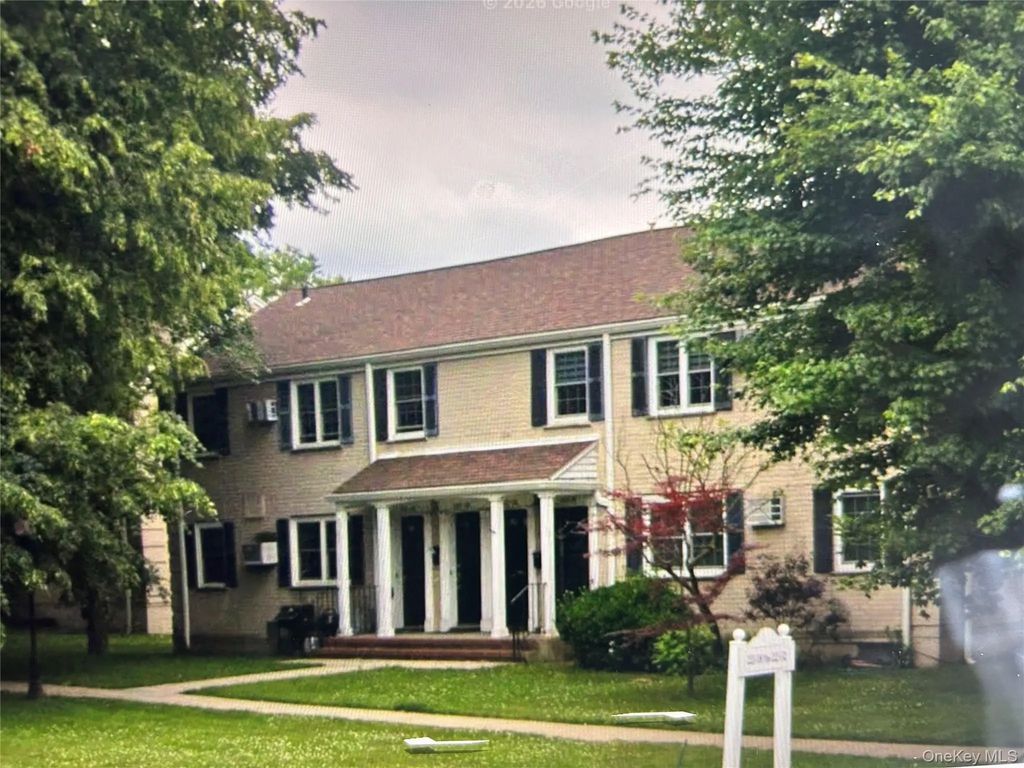 223-24 65 Ave # A, Bayside
