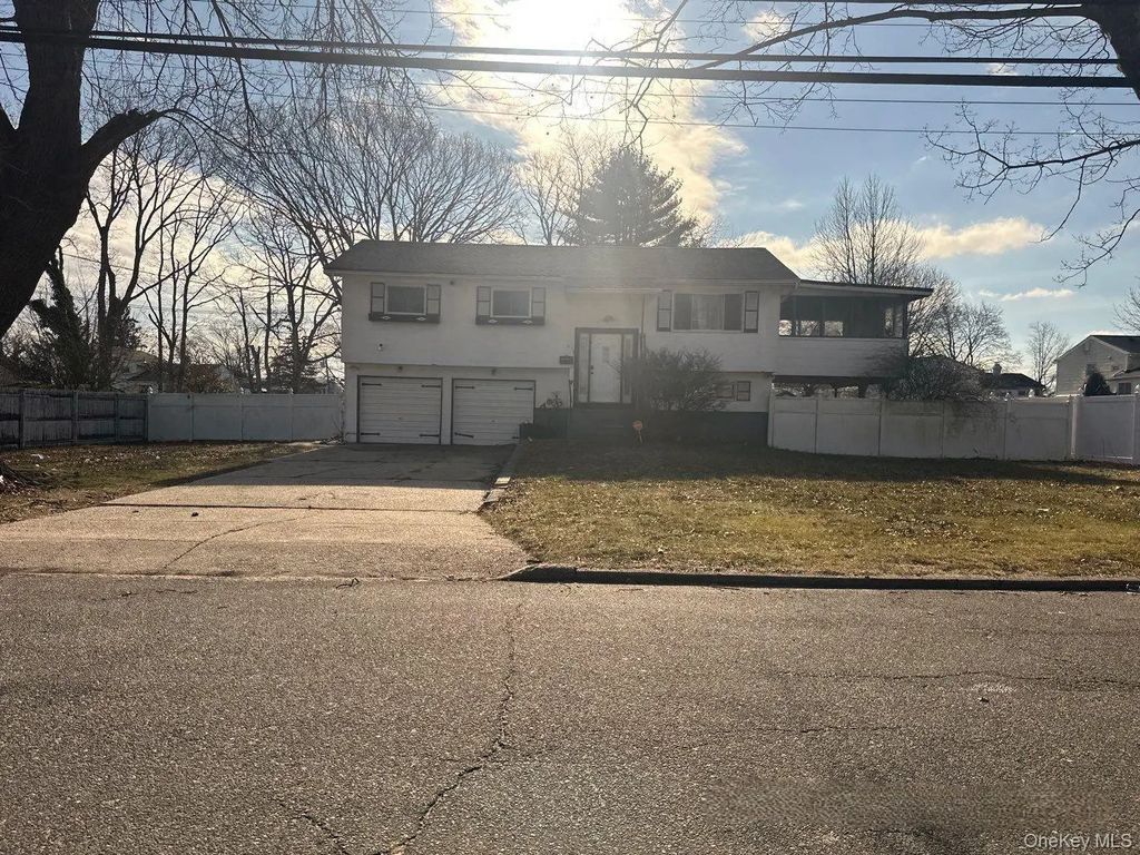 218 Newberry Street, Brentwood