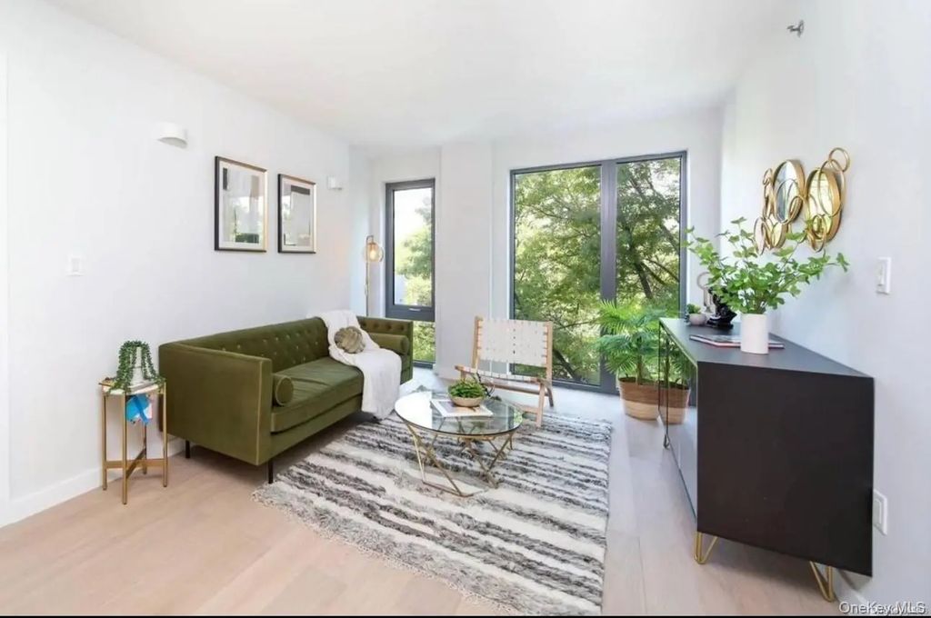 136-80 41st Avenue # 7b, Flushing