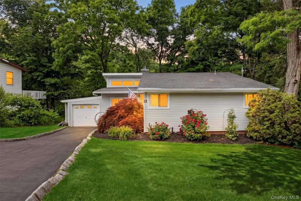 35 Wheeler Drive, Cortlandt Manor