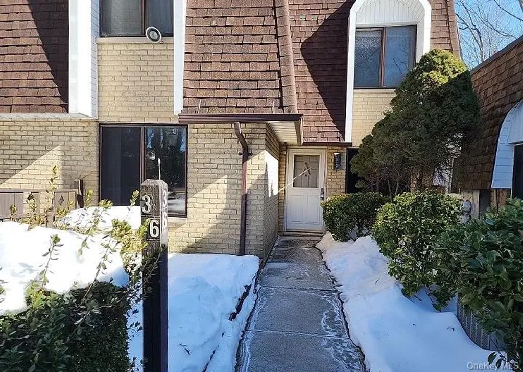 36 Blue Ridge Drive, Medford