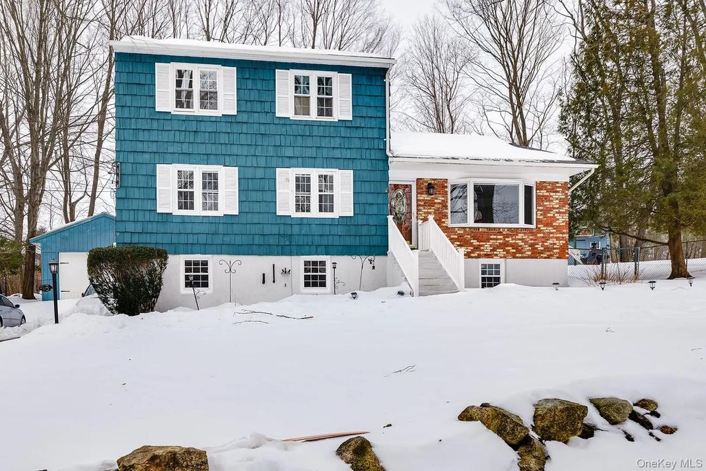 18 Steiner Drive, Mahopac