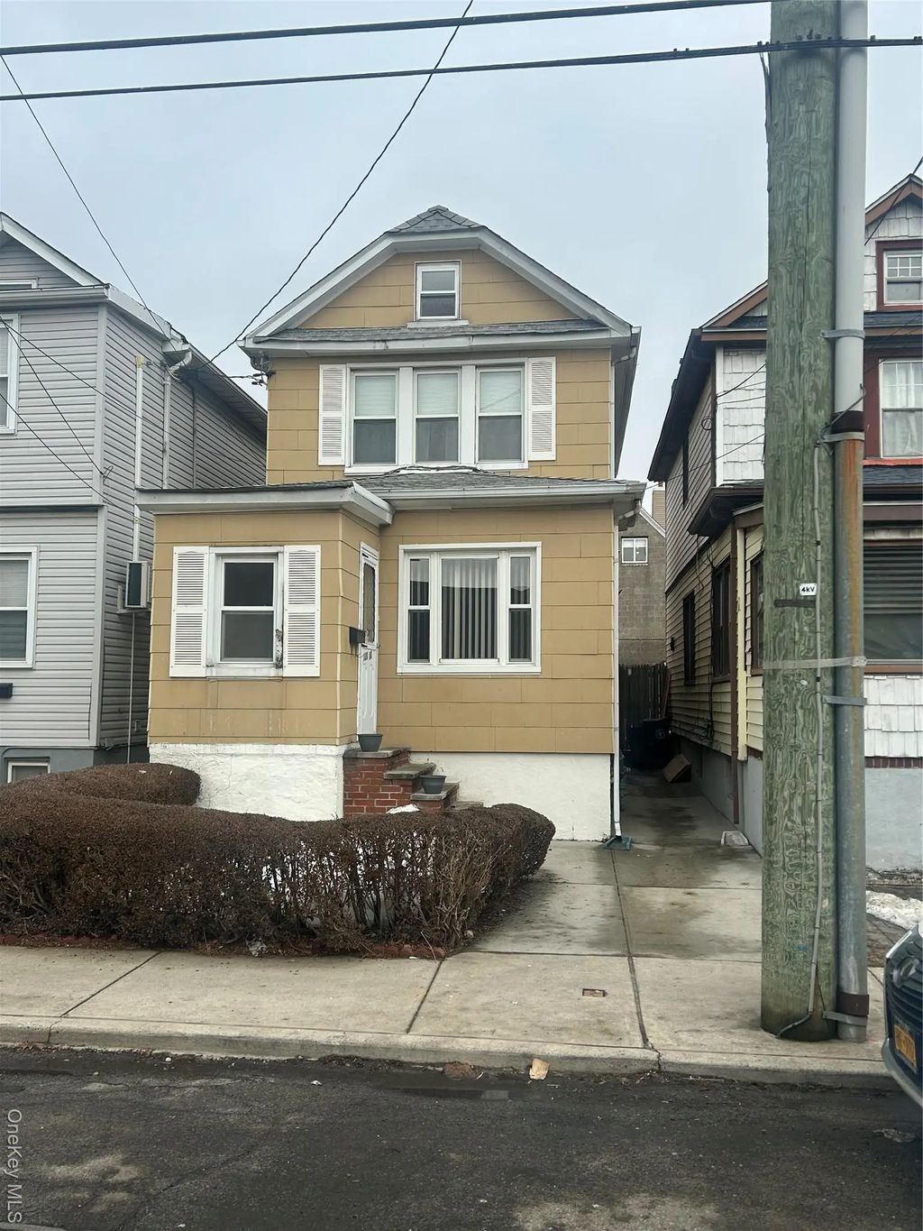 12003 28th Avenue, Flushing