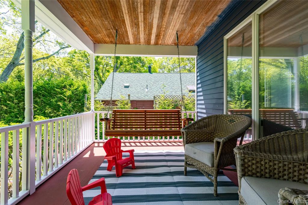 2300 Pine Tree Road, Cutchogue