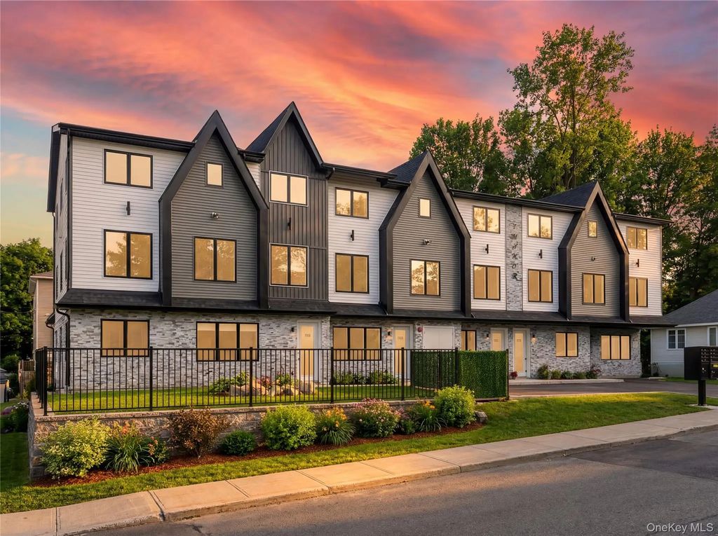 1 Manor Drive # 202, Monsey
