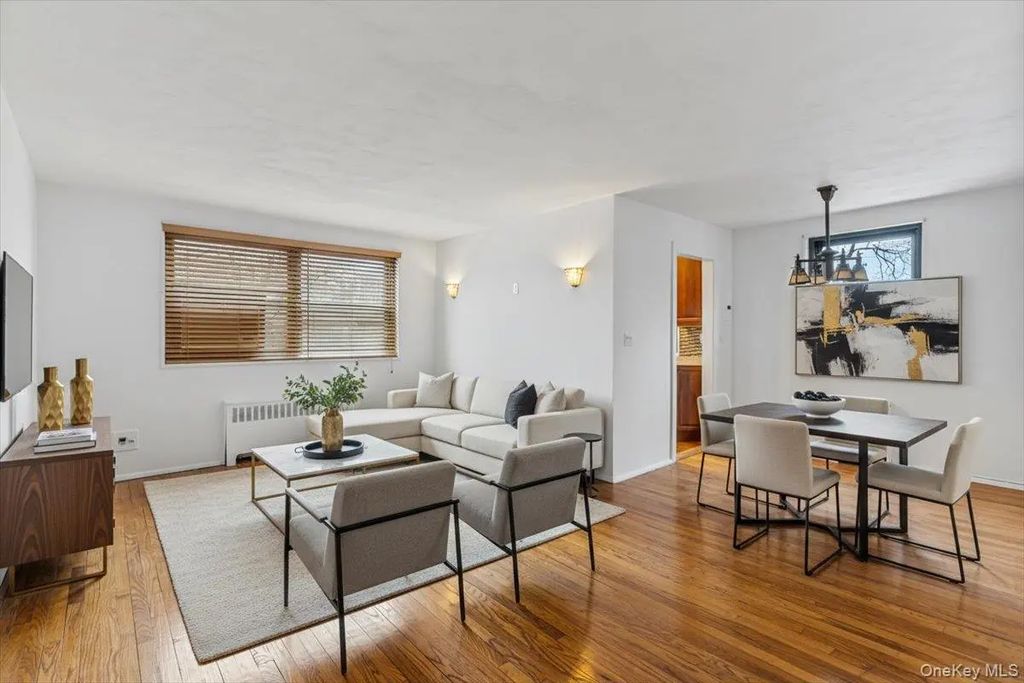 199-18 19th Avenue # 18, Whitestone