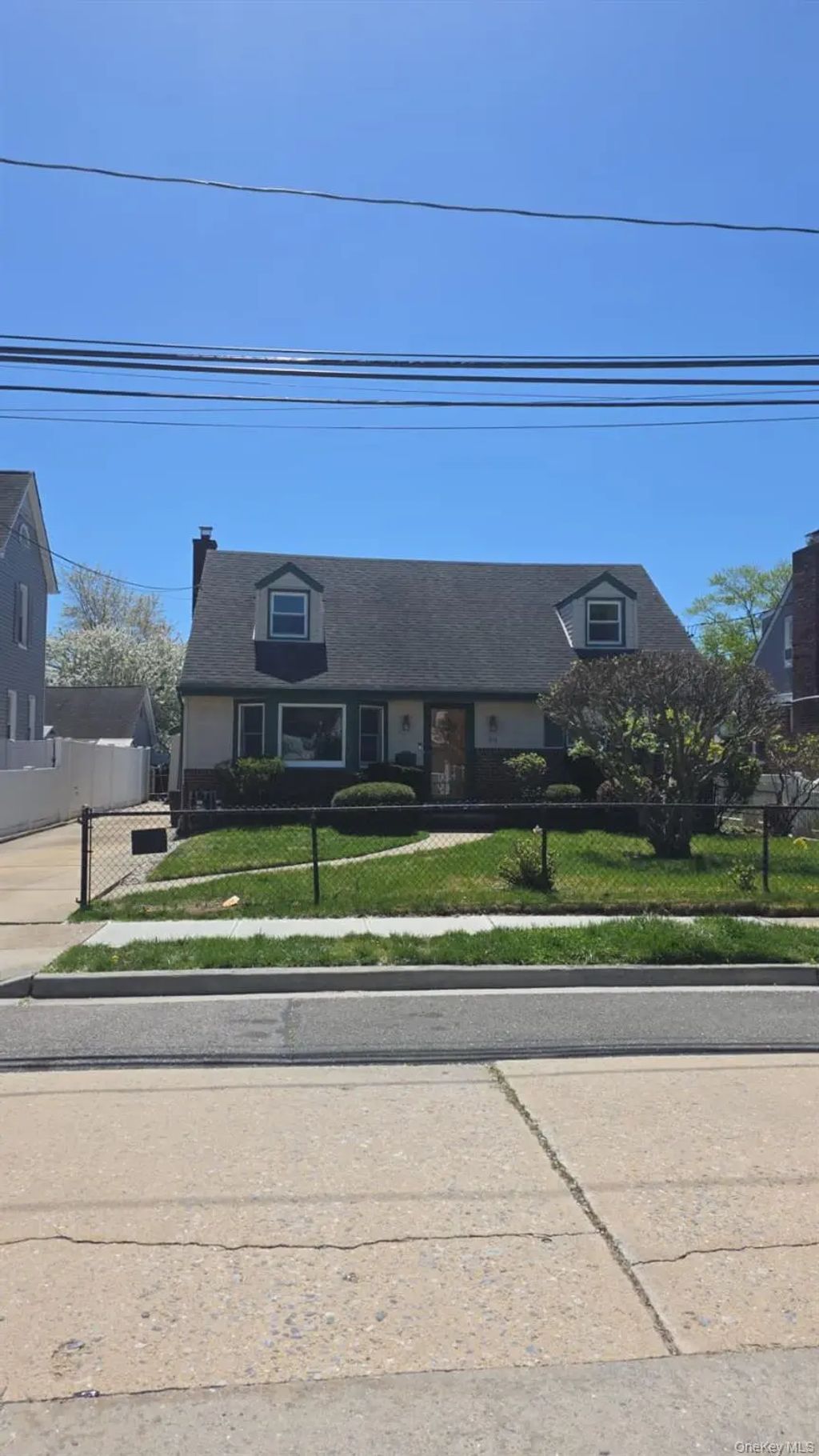 44 Jefferson Avenue Second Floor, Lynbrook