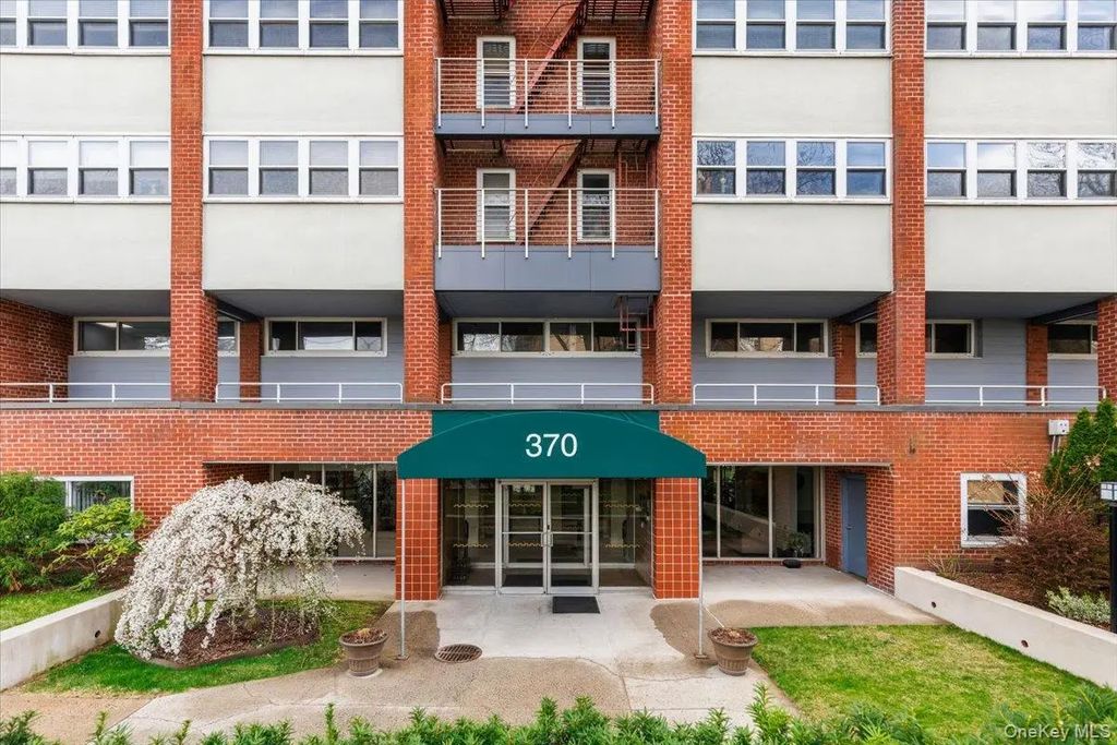 370 Westchester Avenue # 5c, Port Chester