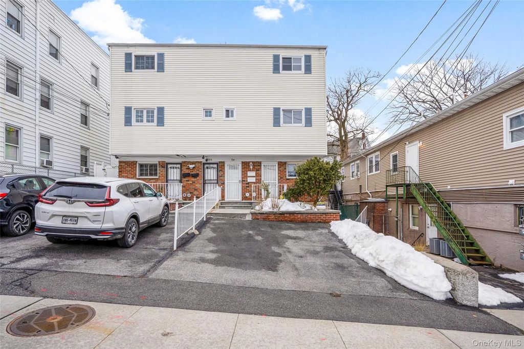 34 Lockwood Avenue, Yonkers