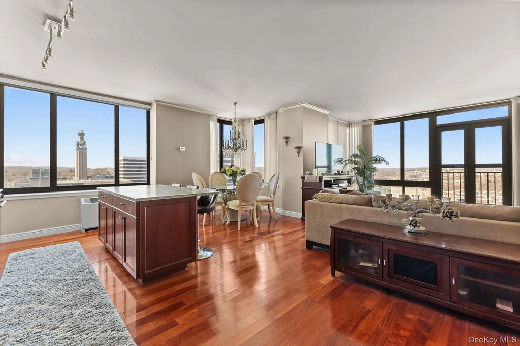 10 City Place # 16e, White Plains