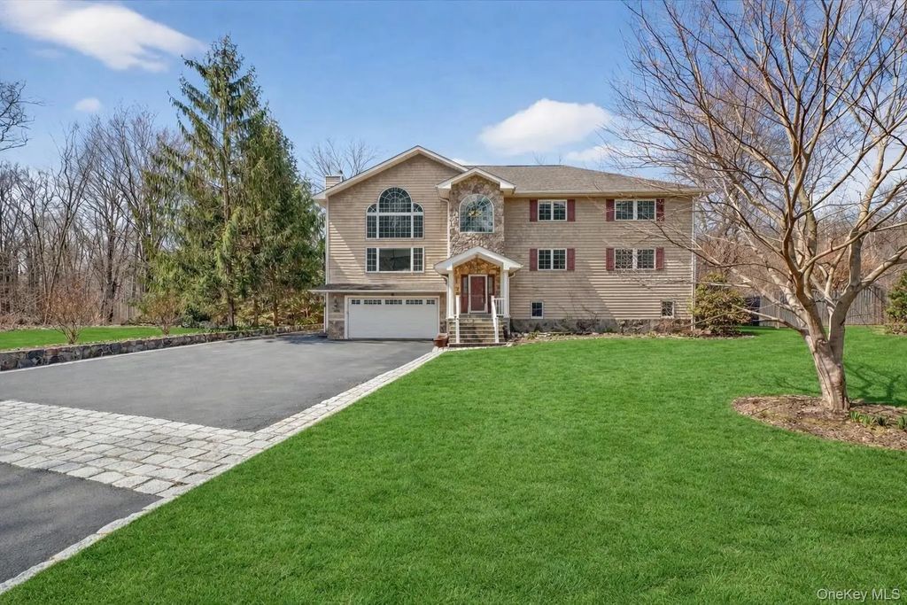23 Ruth Road, Cortlandt Manor