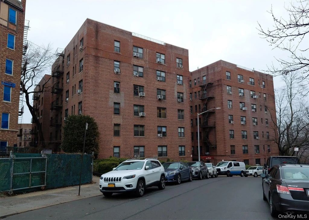 445 W 240th Street # 2g, Bronx