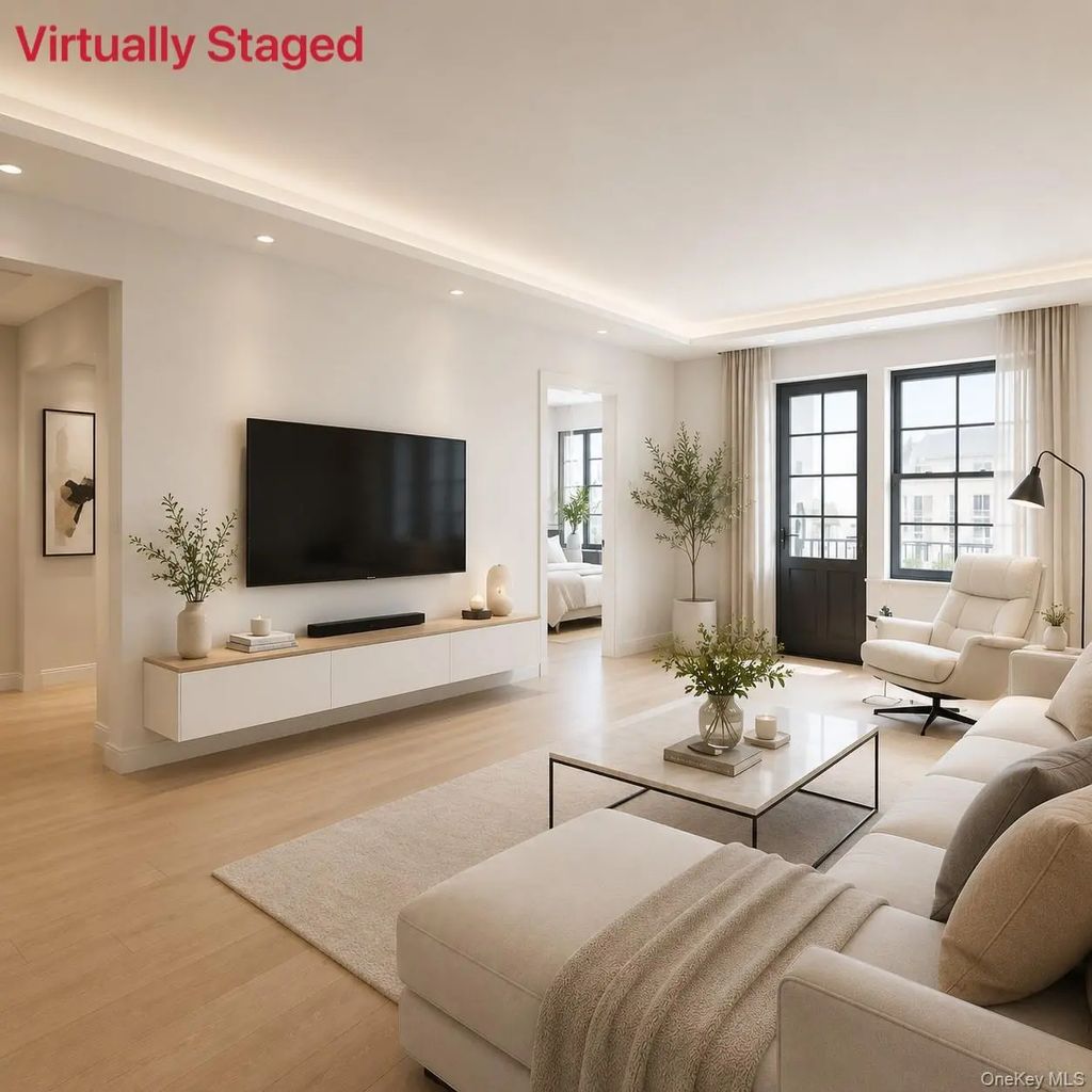 13950 35 Avenue # 4, Flushing