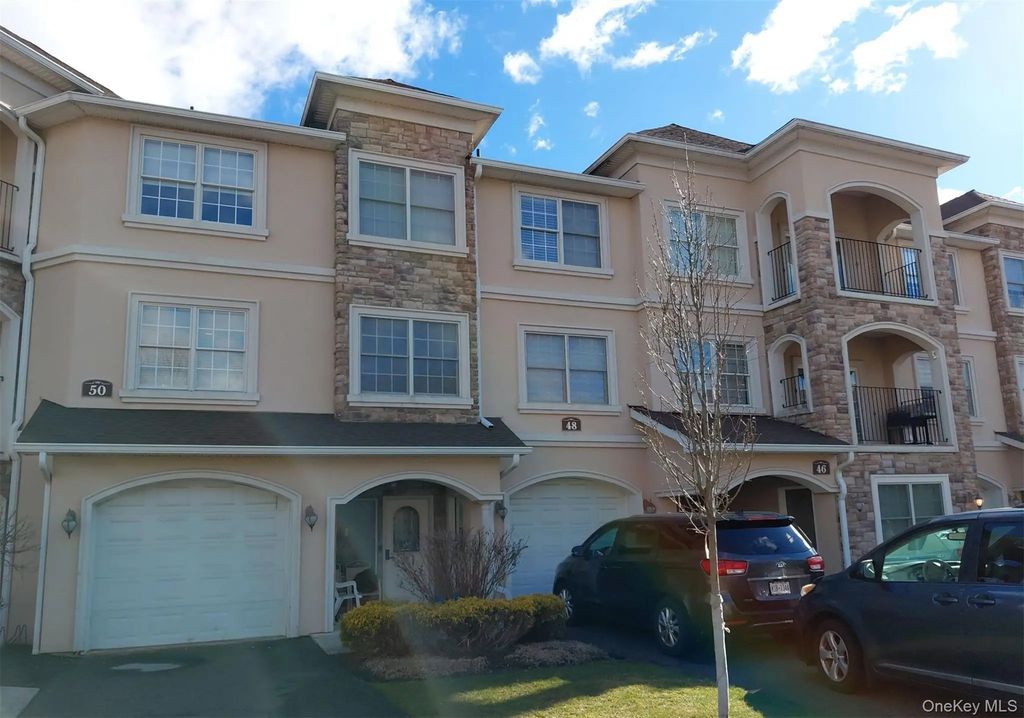 48 Horton Drive, Monsey