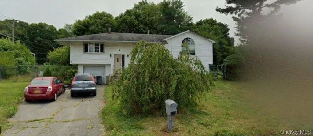 2 Partridge Lane, East Setauket