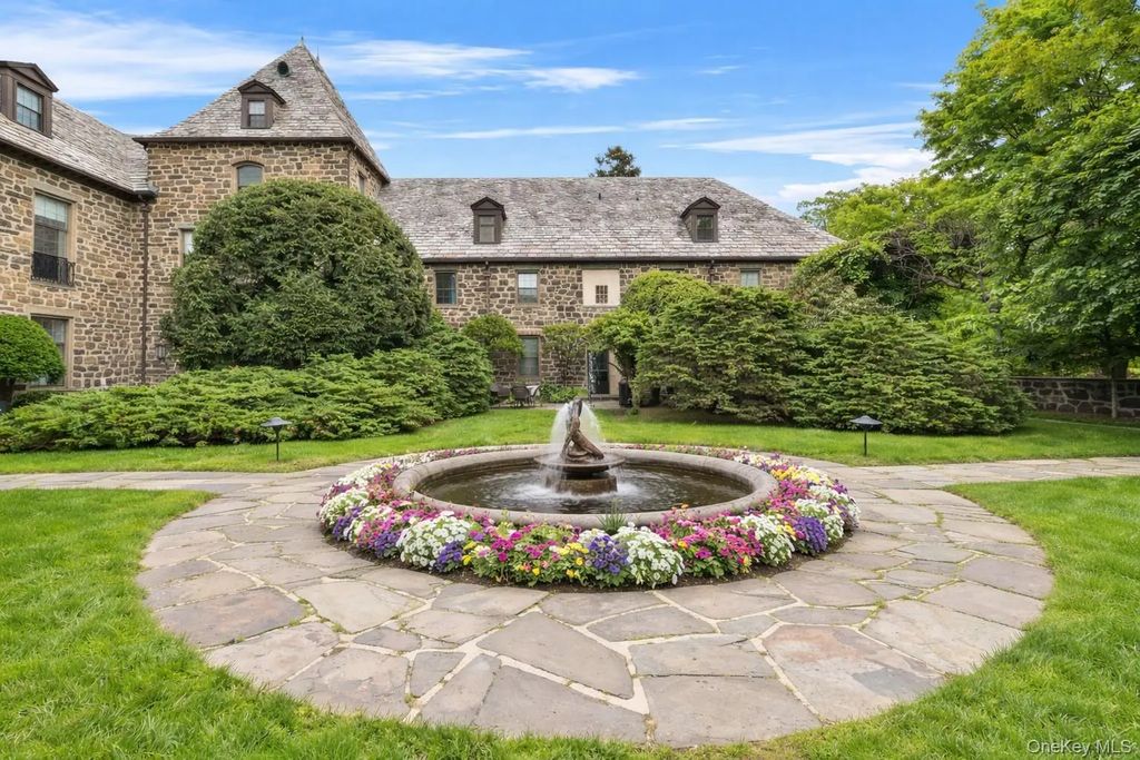 341 Furnace Dock Road # 5, Cortlandt Manor