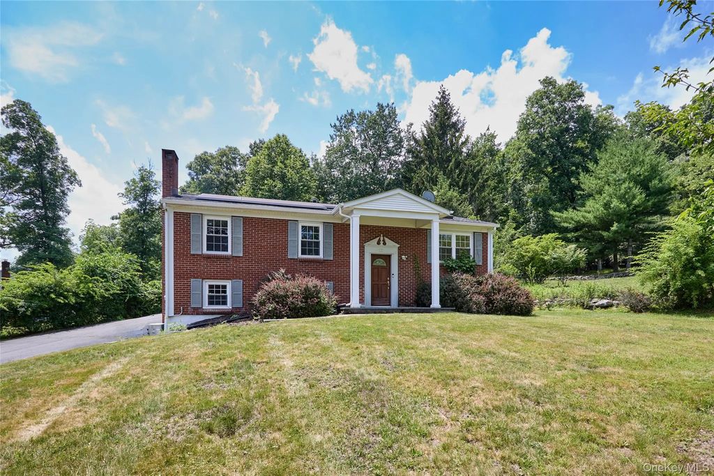 43 Sunset Terrace, Highland Mills