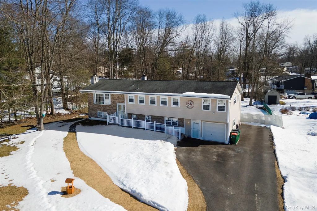 5 Orange Court, Wappingers Falls