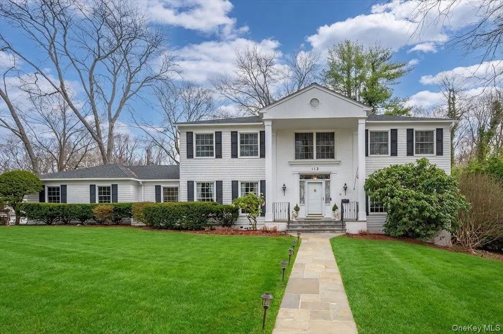 112 Barton Road, White Plains