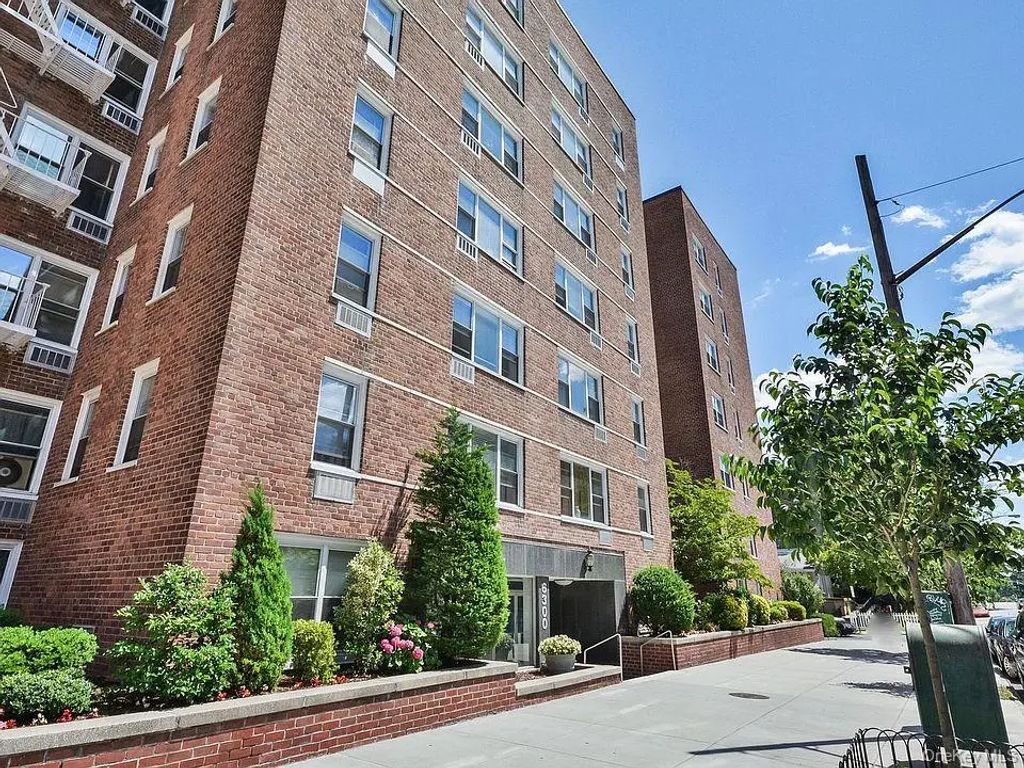 6300 Riverdale Avenue # 5c, Bronx