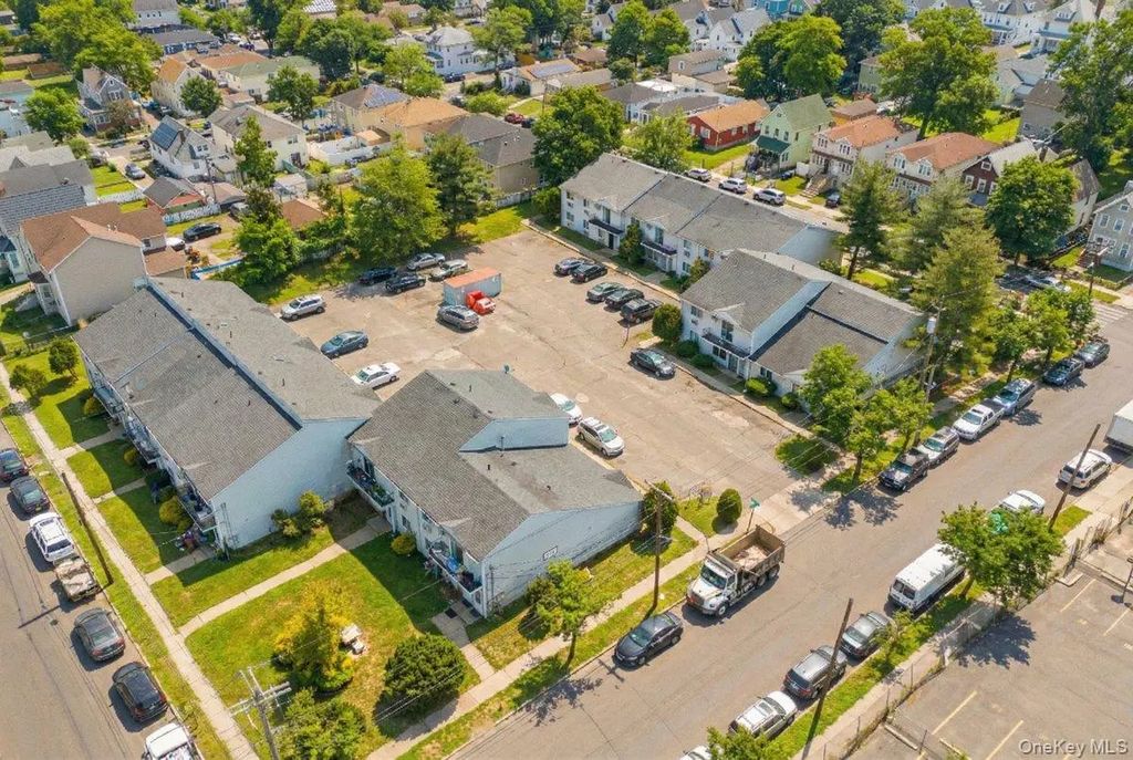 15 Davidson Court, Staten Island