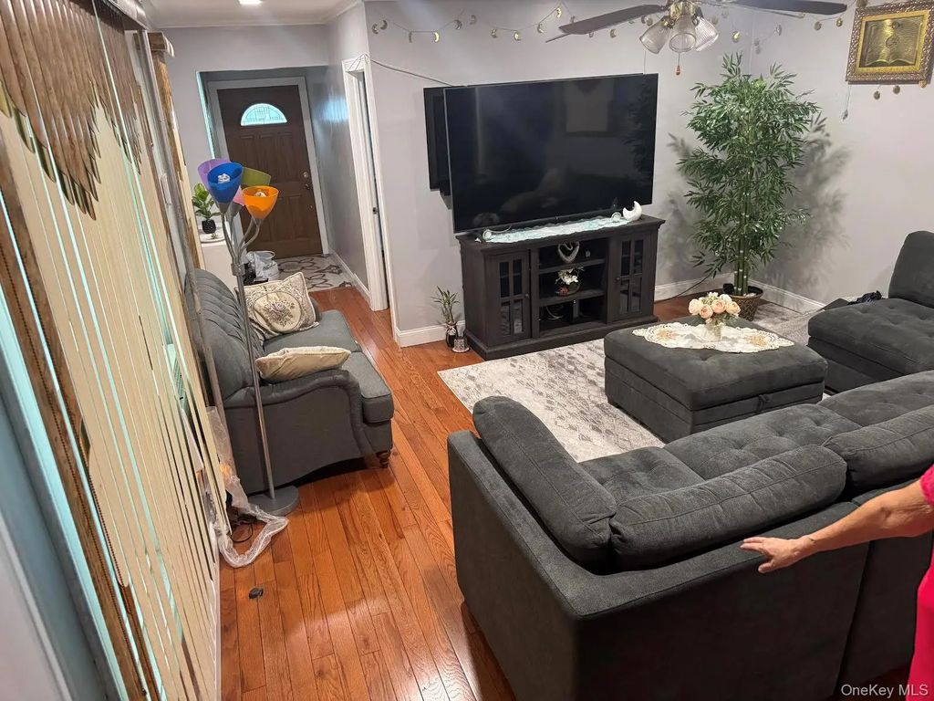 120-09 95th Avenue # 2nd Floor, Richmond Hill