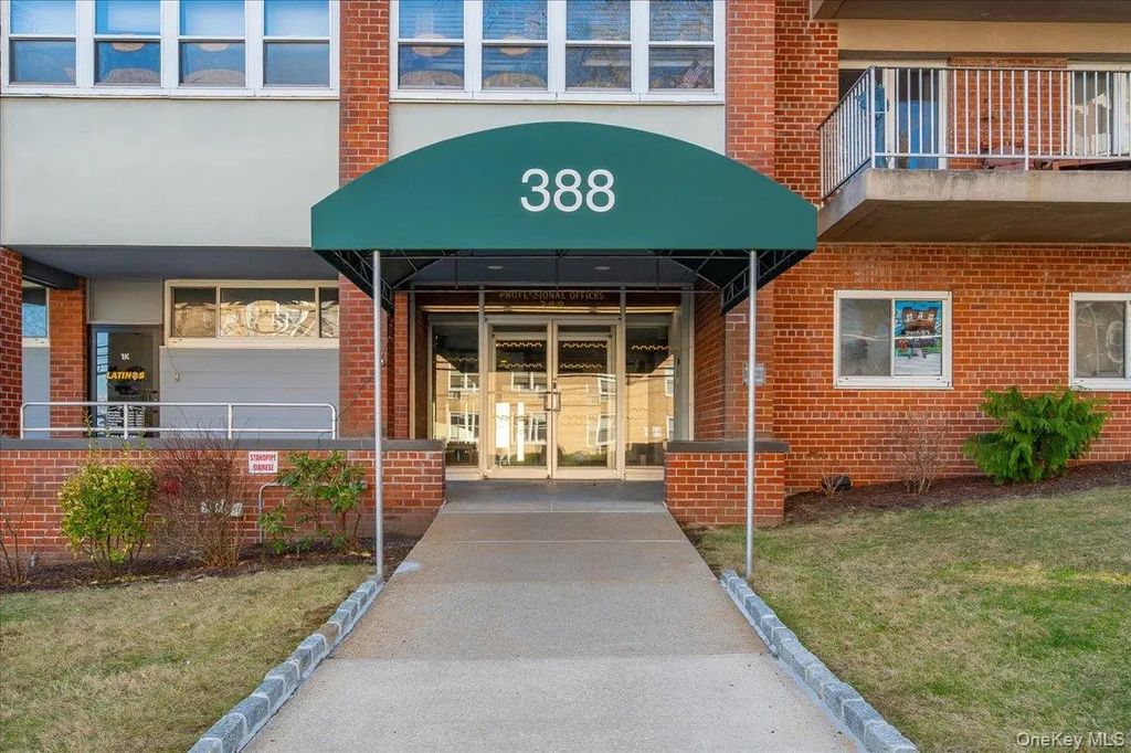 388 Westchester Avenue # 1e, Port Chester