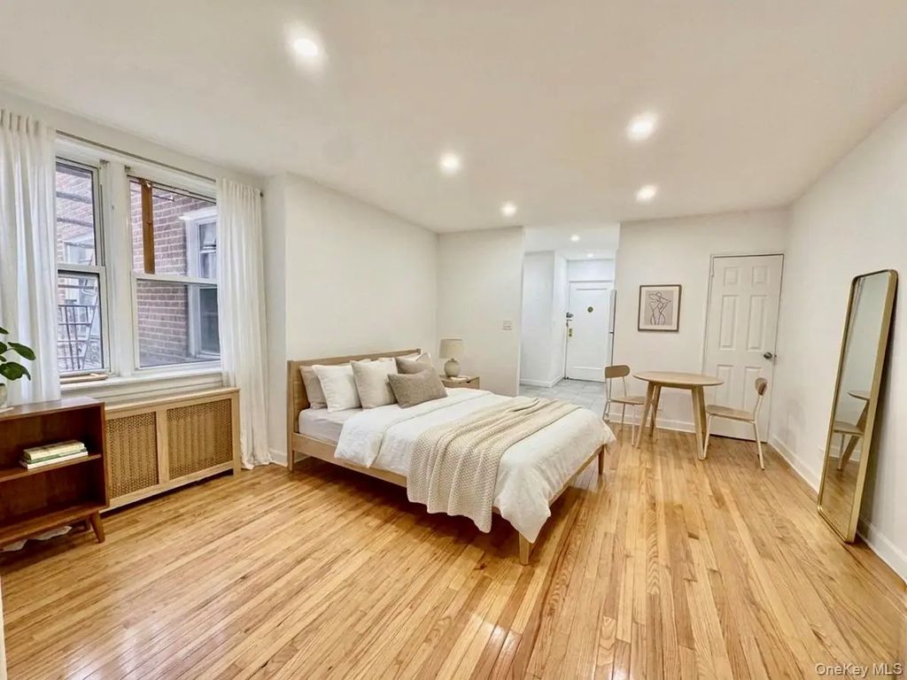 144-35 Sanford Avenue # 2c, Flushing