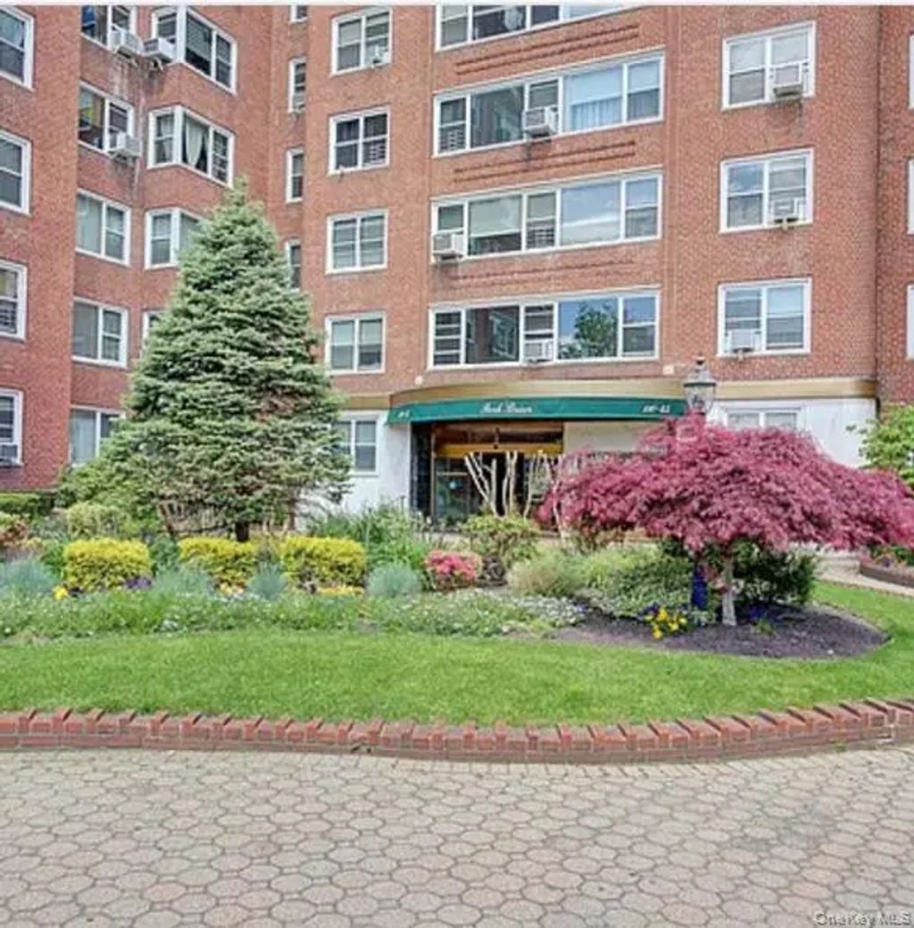 110-45 Queens Blvd # 215, Forest Hills
