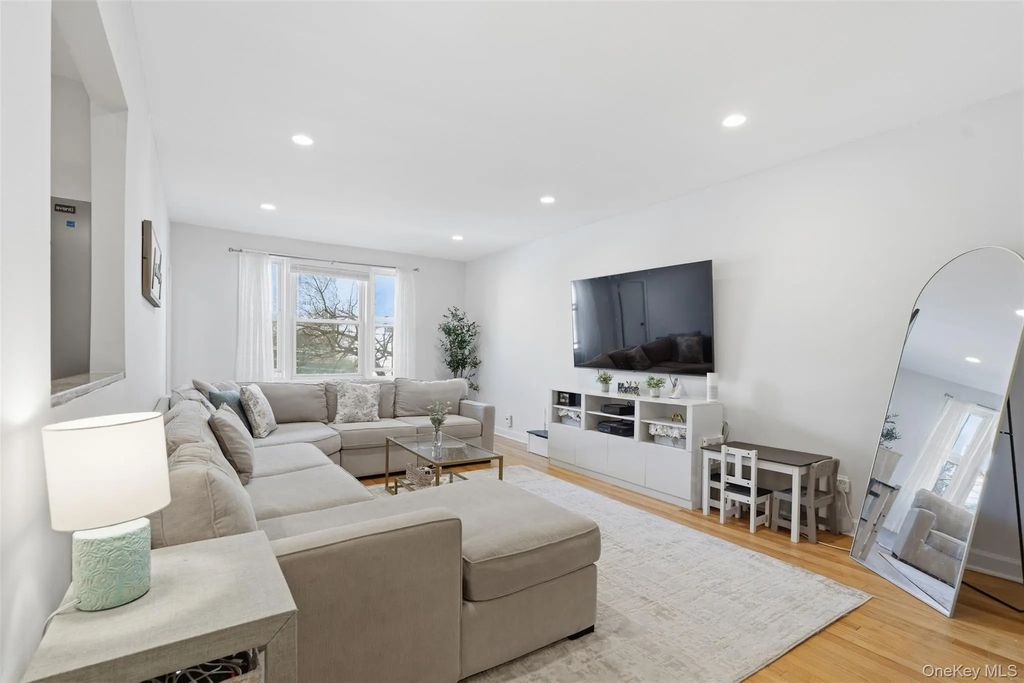 101 Old Mamaroneck Road # 1c5, White Plains