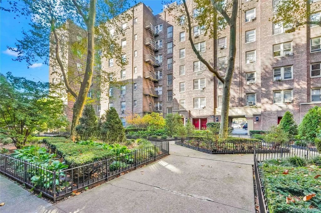 48-50 44th St # E4, Sunnyside