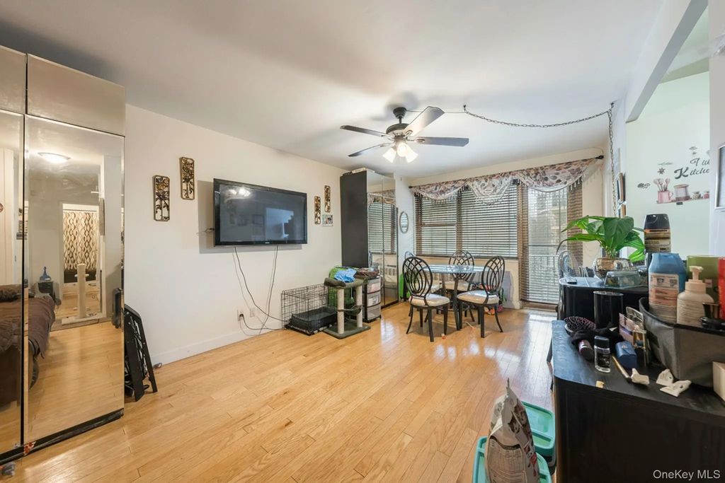 12205 Flatlands Avenue # 4g, Brooklyn