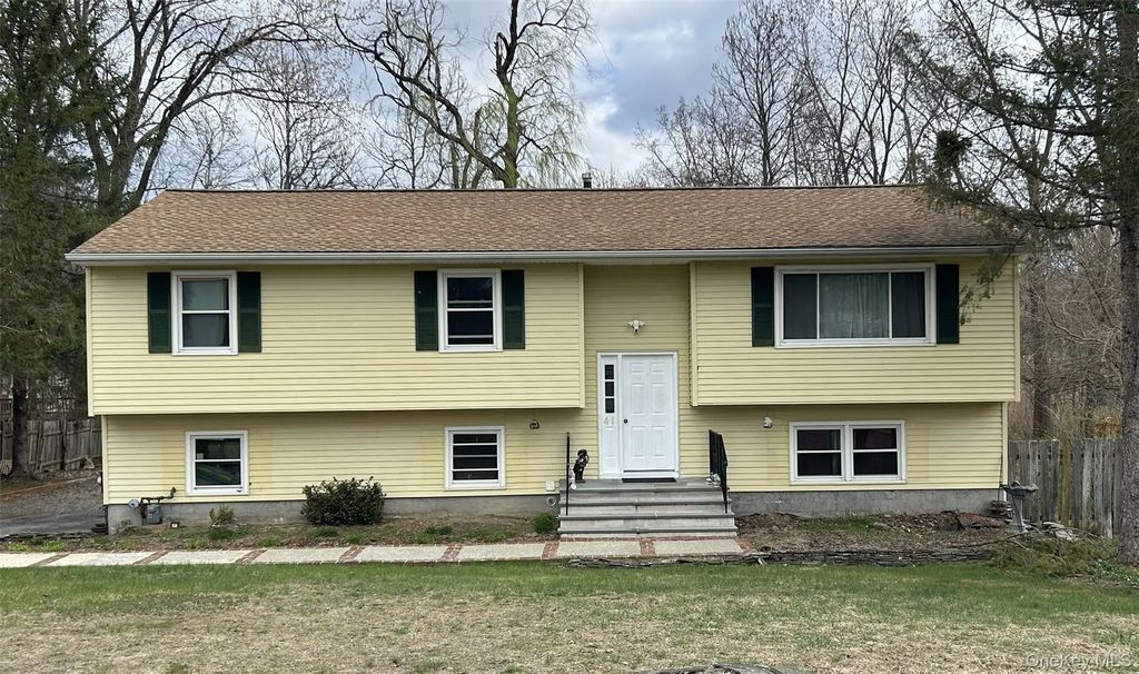 41 Rutledge Avenue, Highland Mills