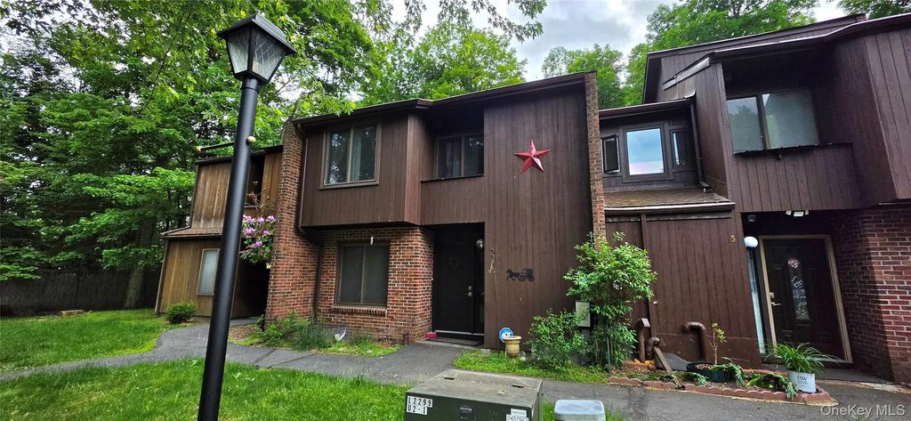 7 Cedar Park # 2, Monticello