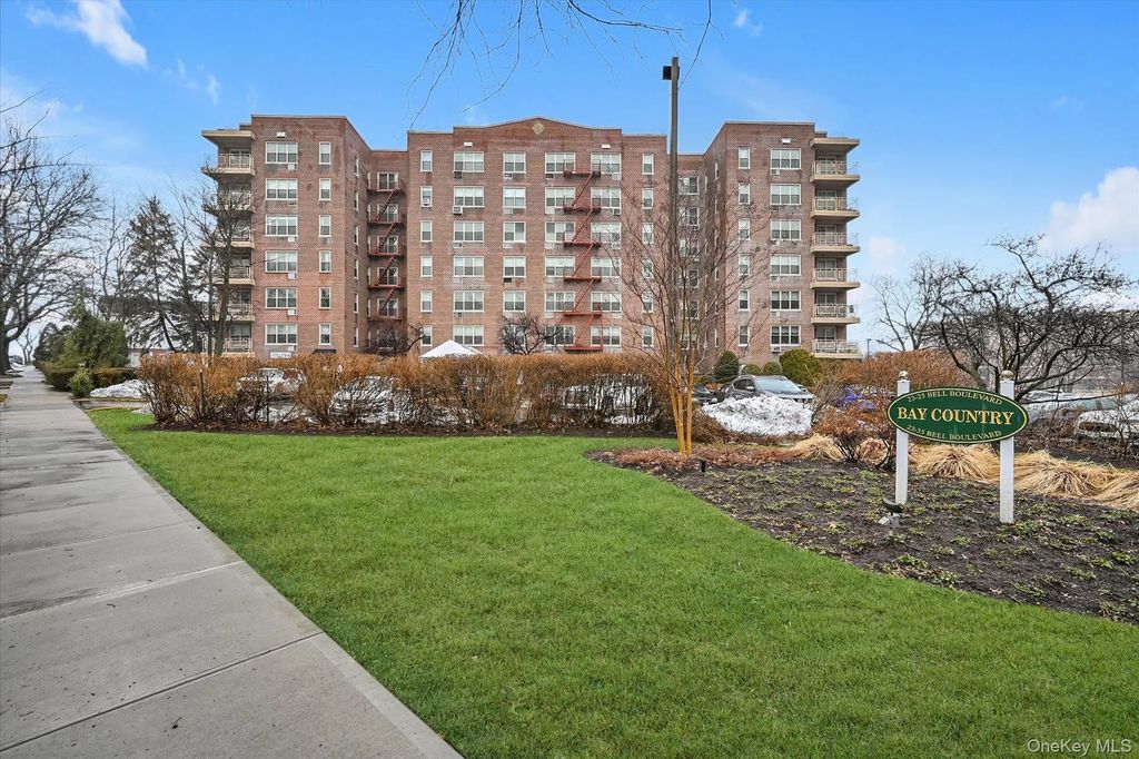 23-25 Bell Boulevard # 6j, Bayside