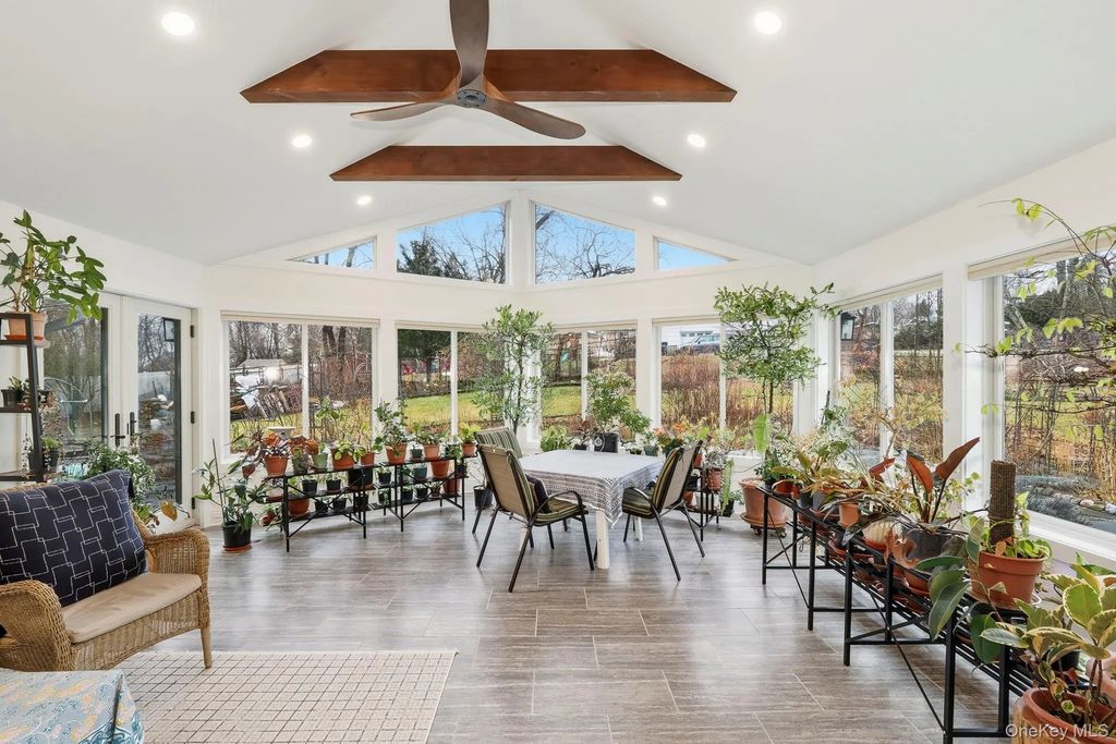 33 Fulmar Road, Mahopac