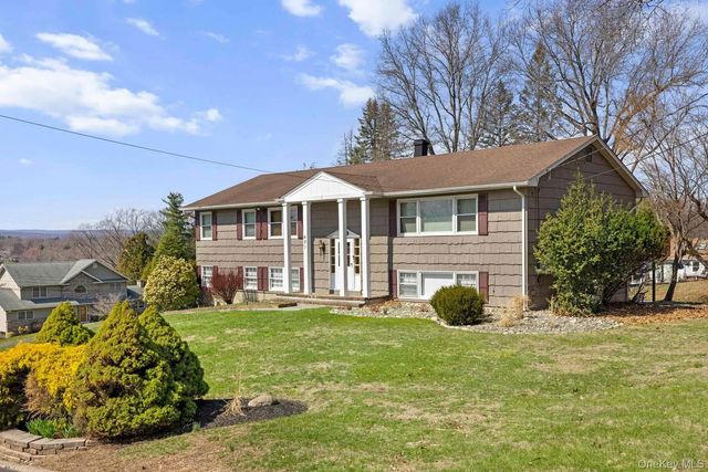 651 Andover Road, Valley Cottage