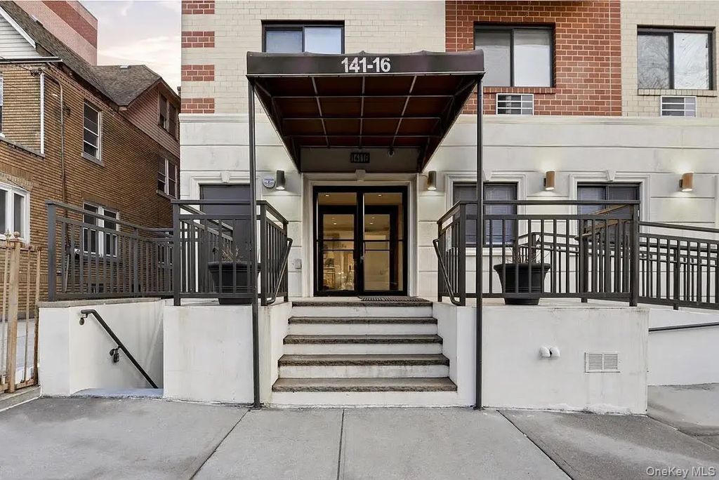 14116 84th Drive # 3d, Briarwood