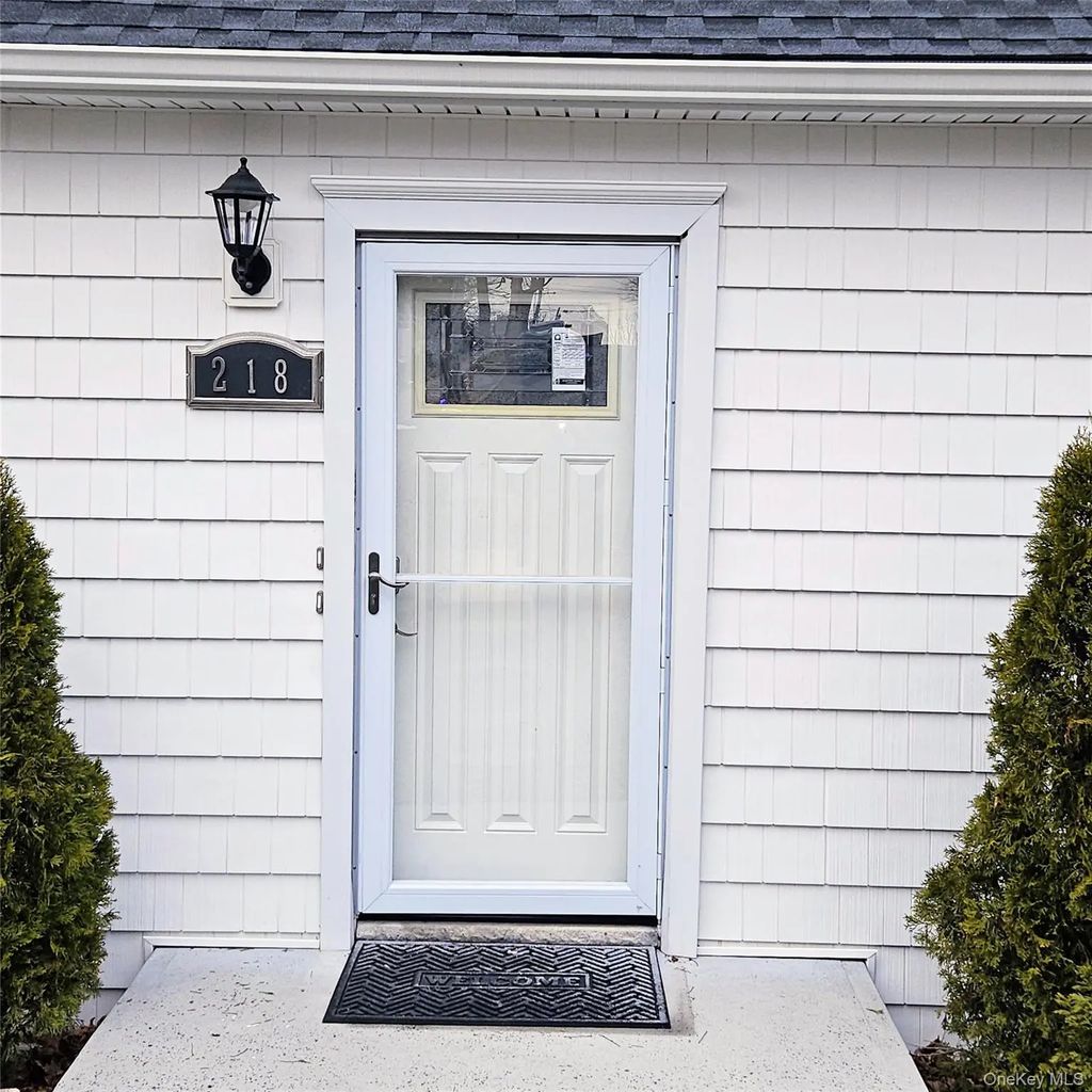 218 Warren Avenue # Two, Mamaroneck