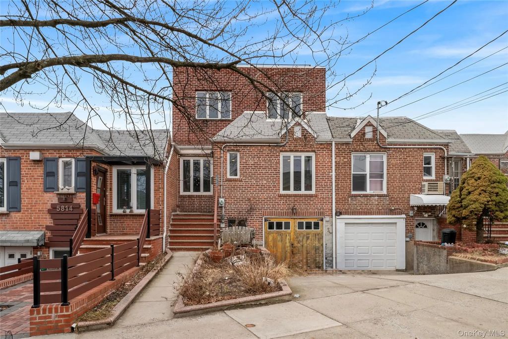 58-12 77th Place, Middle Village