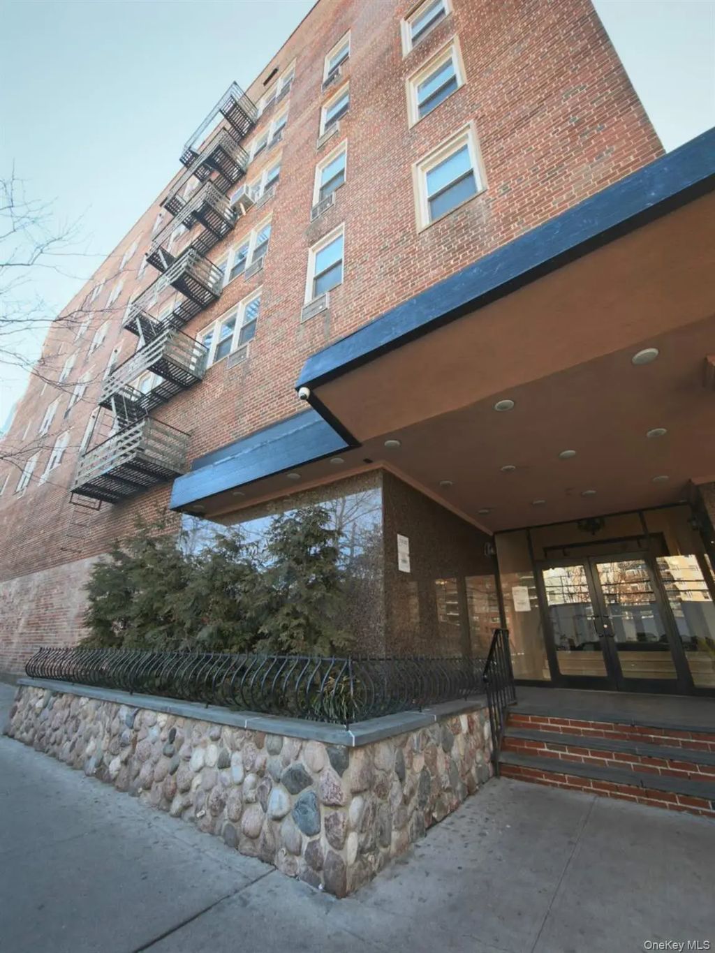 134-54 Maple Avenue # 2w, Flushing
