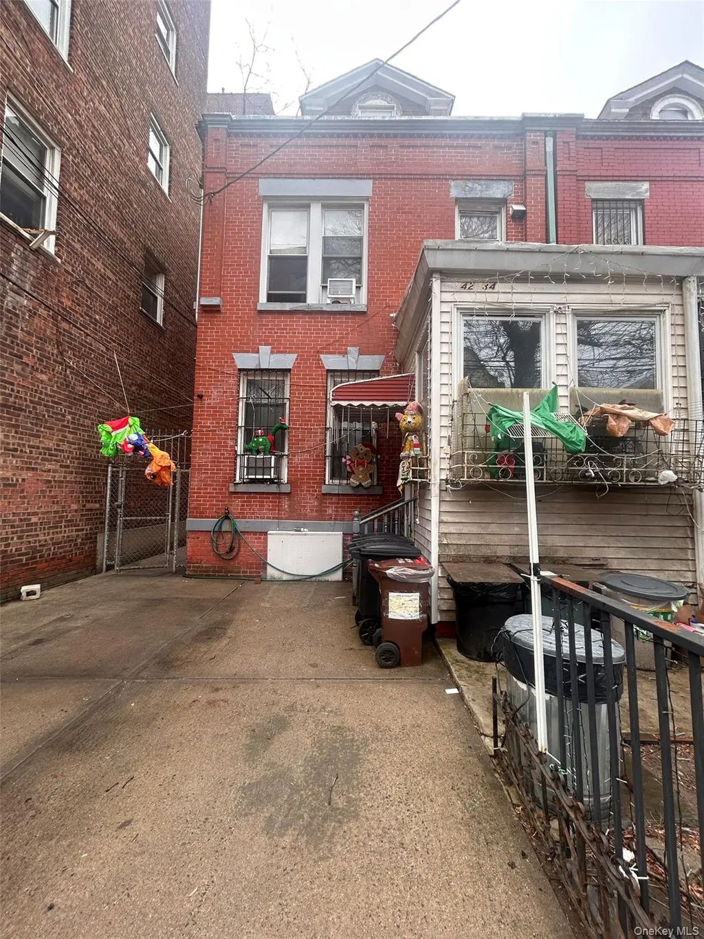 42-34 Ithaca Street, Elmhurst