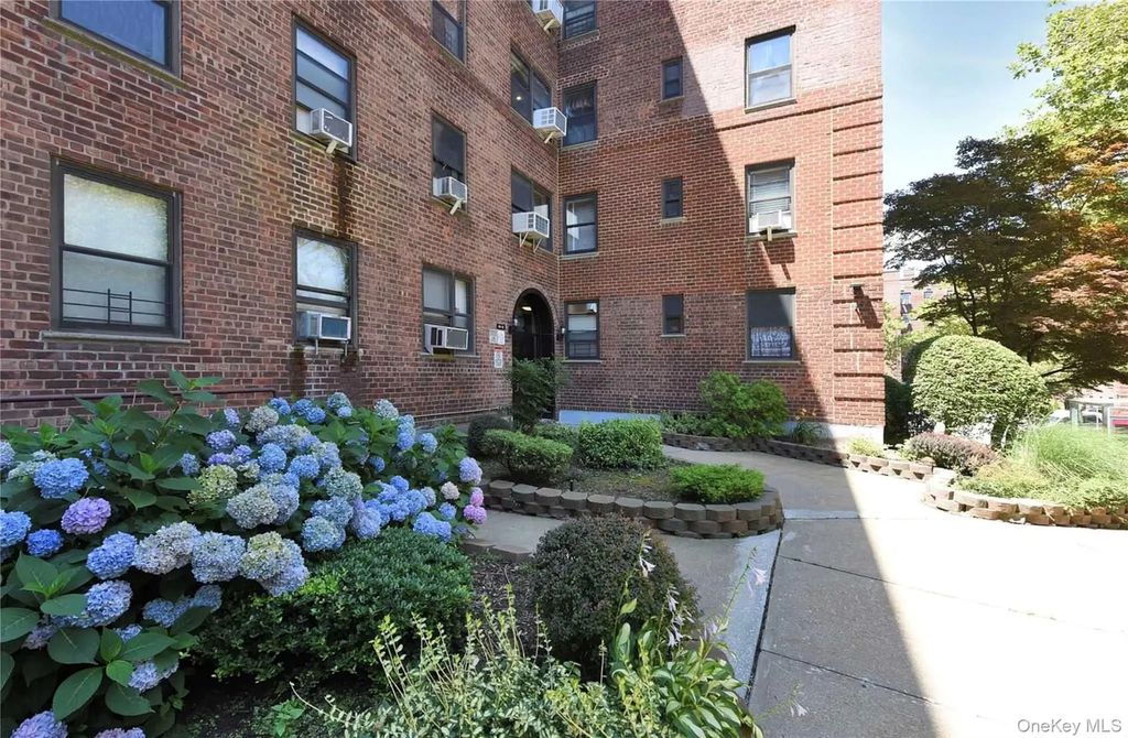 141-10 28 Ave # 6b, Flushing