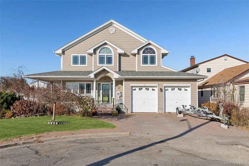 4 Quebec Road, Island Park