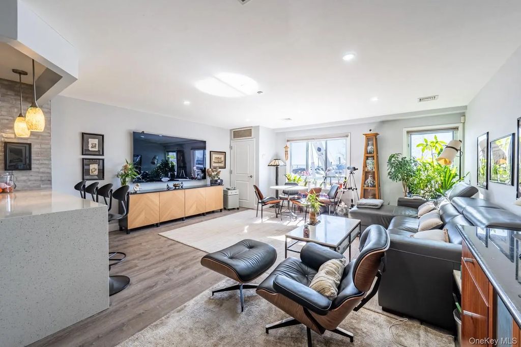 1490 Outlook Avenue # 1g, Bronx