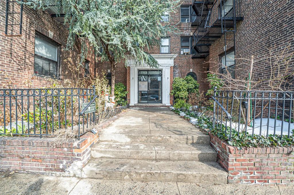 3131 54th Street # 3k, Woodside