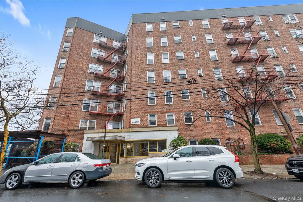 55-05 Woodside Avenue # 612, Woodside
