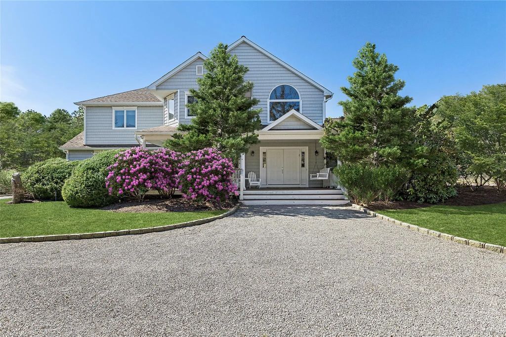 4 Polo Grounds Lane, East Quogue
