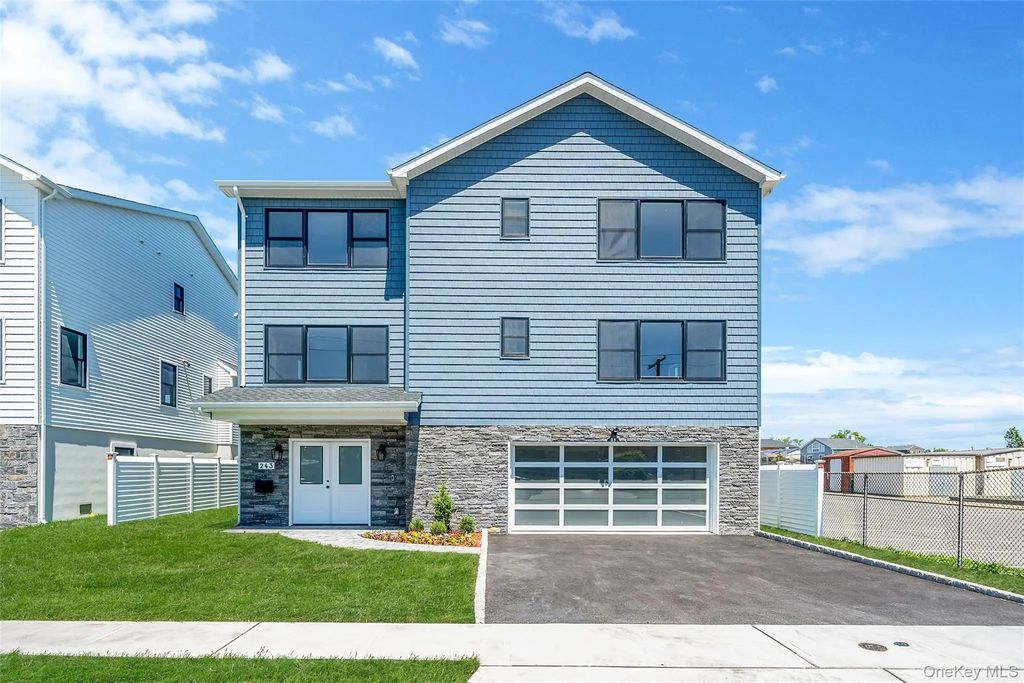 243 Mott Street, Oceanside