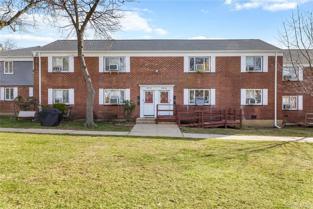 226-10 Manor Road # Upper, Queens Village